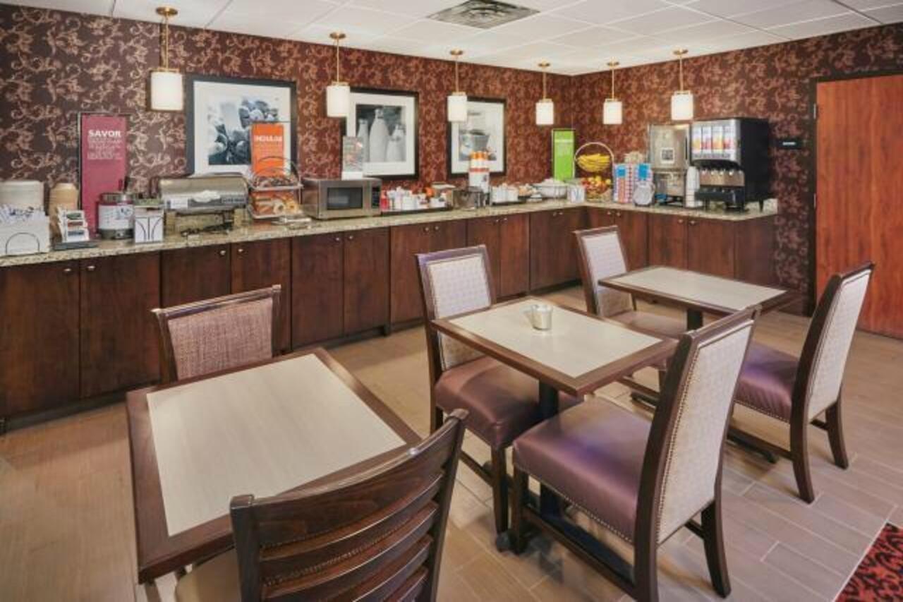 Hampton Inn East Peoria Ngoại thất bức ảnh