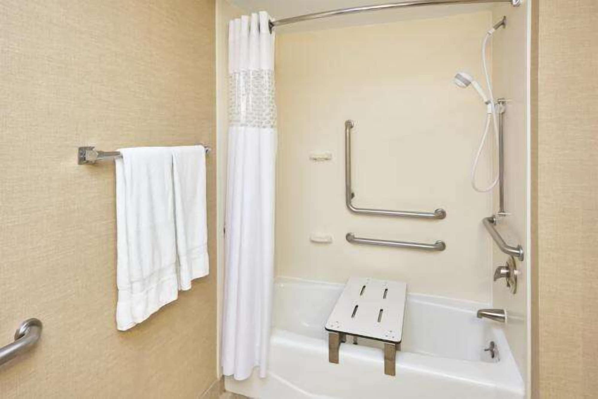 Hampton Inn East Peoria Ngoại thất bức ảnh